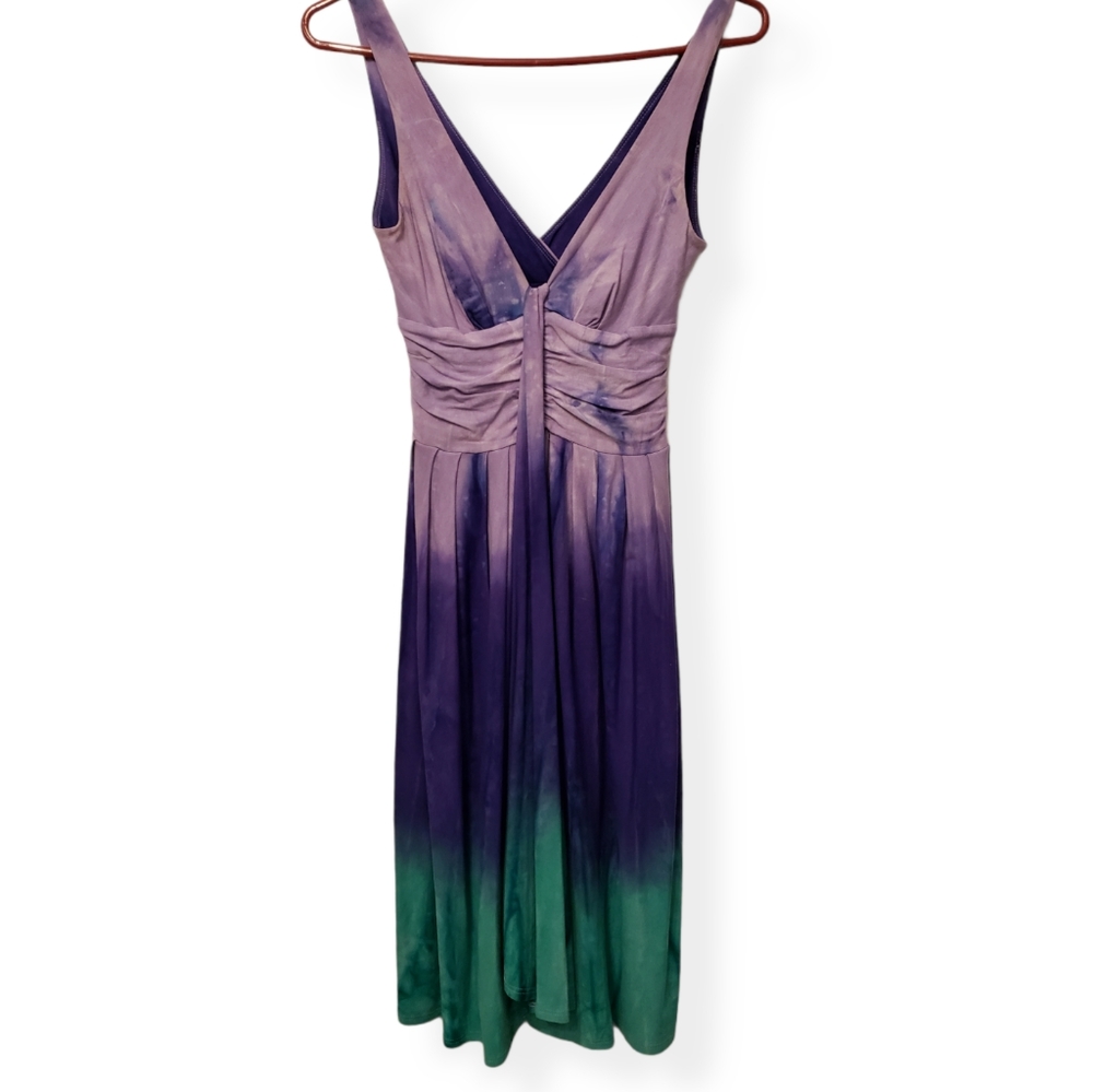 Ladies dress - Picture 2 of 11